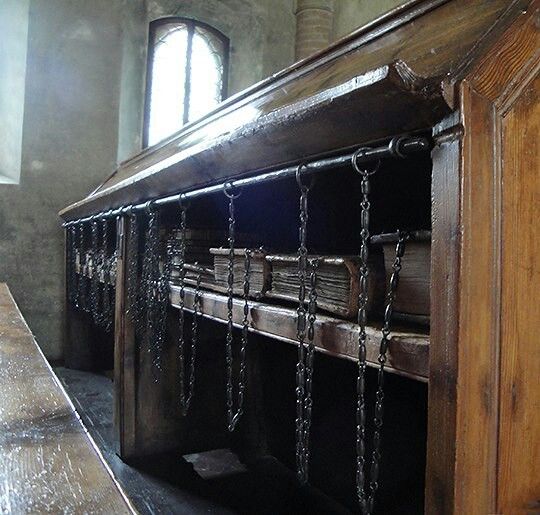Chained Books: Library Security History – ricketiki.com